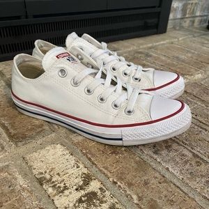 White womens converse
